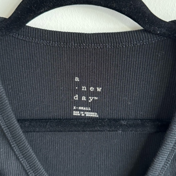 A New Day Black Stretch Mini Slit Dress XS - Picture 3 of 4